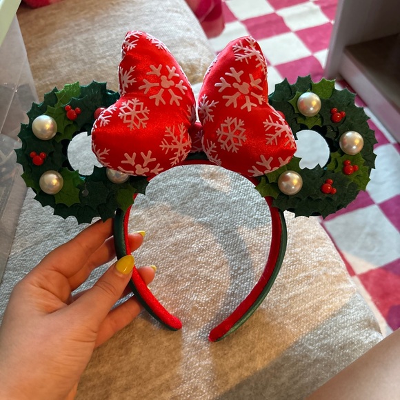 Disney Accessories - Disney Christmas ears